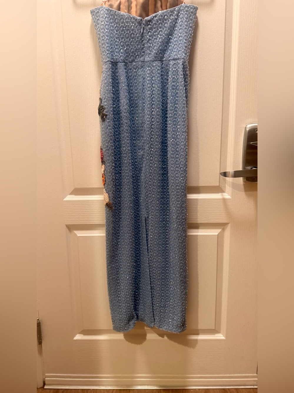 Helsi Silvia Strapless Stretch Sequin Midi Dress BABY BLUE Size XS Preloved - Picture 8 of 9